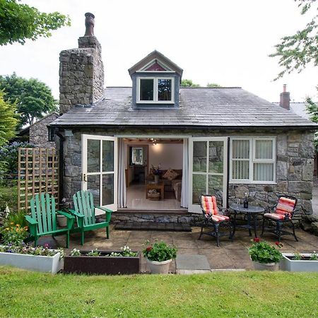 Finest Retreats - The Cottage - Luxury 1 Bed Cottage Rhydymwyn Exterior foto